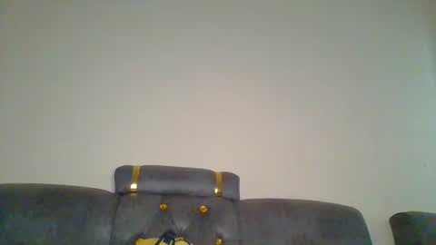 Dee online show from 07-04-26, 04:51