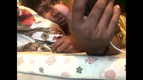 Snapshot of blackasiancockts chatting on 02-09-26, 07:07 Crystal online show from 02-09-26, 07:07