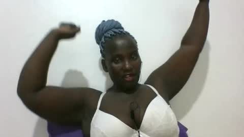 Snapshot of blackbeauty002 chatting on 12-22-25, 04:26 PACIFICA online show from 12-22-25, 04:26