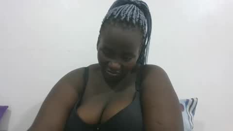 Snapshot of blackbeauty002 chatting on 01-08-26, 07:05 PACIFICA online show from 01-08-26, 07:05