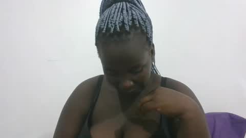 Snapshot of blackbeauty002 chatting on 01-10-26, 06:42 PACIFICA online show from 01-10-26, 06:42