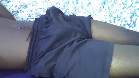 Snapshot of blackdudu0 chatting on 10-27-25, 06:50 Ask in privacy online show from 10-27-25, 06:50