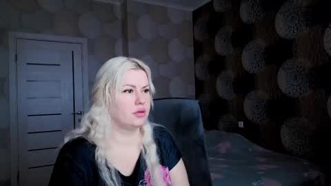 Snapshot of blackeyes11 chatting on 03-12-25, 05:02 blackeyes11 online show from 03-12-25, 05:02