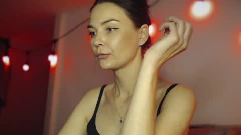 Snapshot of blackfoxy3 chatting on 05-18-26, 05:52 Altushka online show from 05-18-26, 05:52
