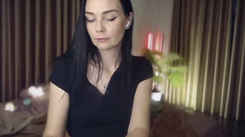 Snapshot of blackfoxy3 chatting on 06-16-26, 09:39 Altushka online show from 06-16-26, 09:39