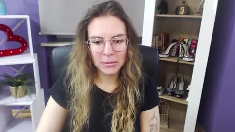 Z O E Y online show from 01-09-25, 05:34