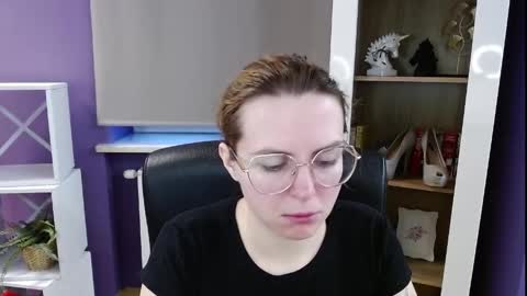 Z O E Y online show from 04-07-26, 04:35