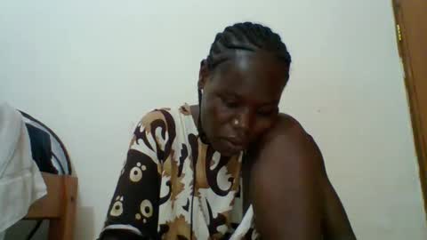 SARAH online show from 03-22-26, 06:55