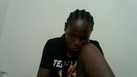 SARAH online show from 04-04-26, 04:22