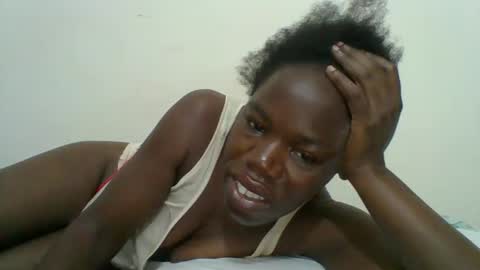 Snapshot of blacksexygal chatting on 04-28-26, 04:39 SARAH online show from 04-28-26, 04:39