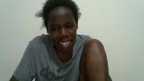 Snapshot of blacksexygal chatting on 04-29-26, 05:41 SARAH online show from 04-29-26, 05:41