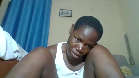 Snapshot of blacksexygal chatting on 05-23-26, 06:34 SARAH online show from 05-23-26, 06:34