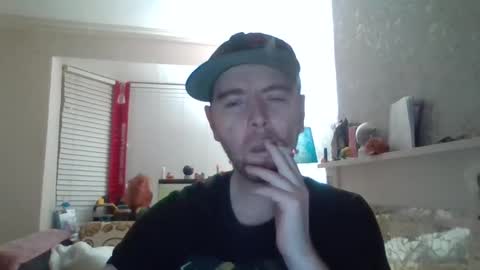 Snapshot of blackvswhite2022 chatting on 01-22-25, 11:32 blackvswhite2022 online show from 01-22-25, 11:32