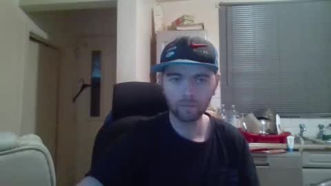 Snapshot of blackvswhite2022 chatting on 01-28-25, 07:10 blackvswhite2022 online show from 01-28-25, 07:10