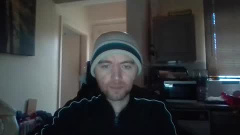 blackvswhite2022 online show from 02-12-25, 09:10