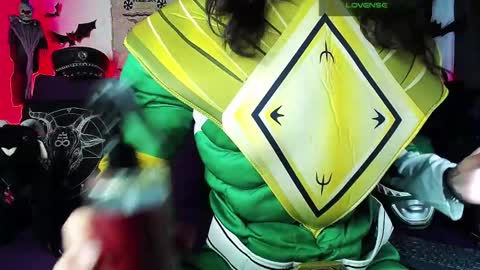 Snapshot of blackwolf_6 chatting on 10-31-25, 05:58 Dave online show from 10-31-25, 05:58