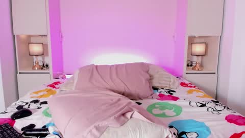 Snapshot of blackywhiite chatting on 02-05-25, 08:54 GRACE online show from 02-05-25, 08:54