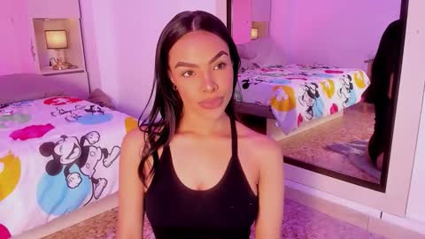 Snapshot of blackywhiite chatting on 11-28-25, 06:05 GRACE online show from 11-28-25, 06:05