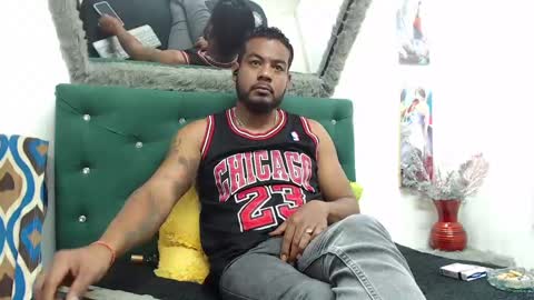 Snapshot of blade_foxx chatting on 01-10-25, 01:21 Richard online show from 01-10-25, 01:21