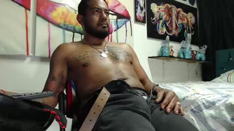 Snapshot of blade_foxx chatting on 01-16-25, 07:17 Richard online show from 01-16-25, 07:17