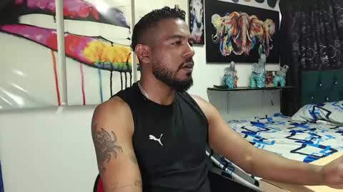 Snapshot of blade_foxx chatting on 01-30-25, 06:10 Richard online show from 01-30-25, 06:10