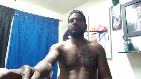 Snapshot of blade_foxx chatting on 02-28-25, 07:05 Richard online show from 02-28-25, 07:05