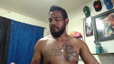 Snapshot of blade_foxx chatting on 03-01-25, 05:09 Richard online show from 03-01-25, 05:09