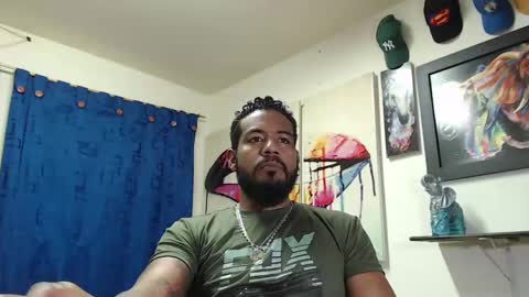 Snapshot of blade_foxx chatting on 03-03-25, 02:04 Richard online show from 03-03-25, 02:04