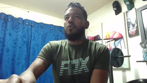 Snapshot of blade_foxx chatting on 03-12-25, 07:13 Richard online show from 03-12-25, 07:13