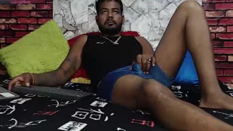 Richard online show from 03-10-26, 01:54