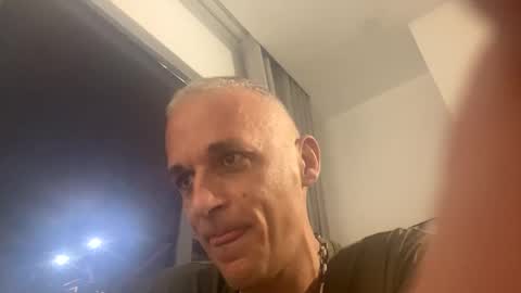 Snapshot of blagodaruh chatting on 03-11-25, 03:45 blagodaruh online show from 03-11-25, 03:45
