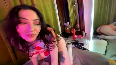 Snapshot of blair_switch chatting on 11-23-25, 08:03 Blair online show from 11-23-25, 08:03