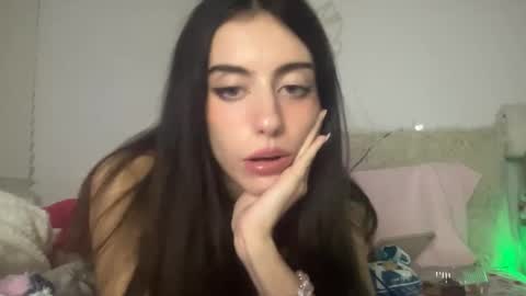 blaire  online show from 01-10-26, 05:42