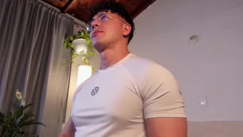 Blake Levi  Independent Model online show from 02-09-25, 02:28