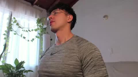 Blake Levi  Independent Model online show from 04-10-26, 03:50