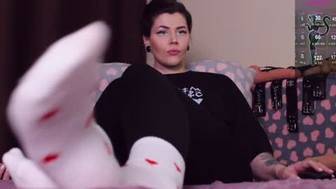 Snapshot of blake_luna chatting on 12-22-24, 03:55 Britney online show from 12-22-24, 03:55