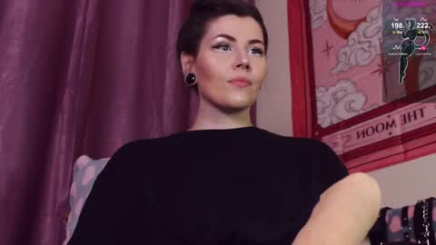 Snapshot of blake_luna chatting on 02-23-25, 03:51 Britney online show from 02-23-25, 03:51