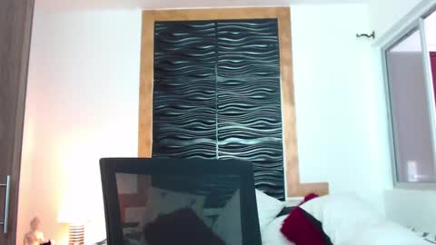 Snapshot of blakeadamss chatting on 01-07-25, 01:57 Just Blake online show from 01-07-25, 01:57