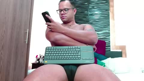 Snapshot of blakeadamss chatting on 10-09-25, 06:06 Just Blake online show from 10-09-25, 06:06