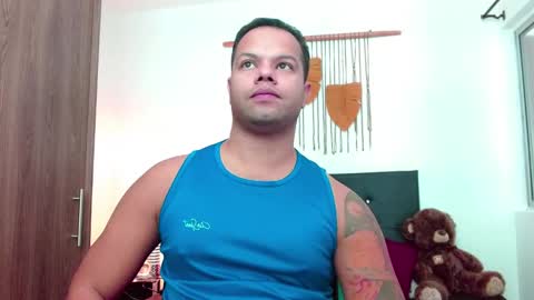 Snapshot of blakeadamss chatting on 11-08-25, 04:07 Just Blake online show from 11-08-25, 04:07