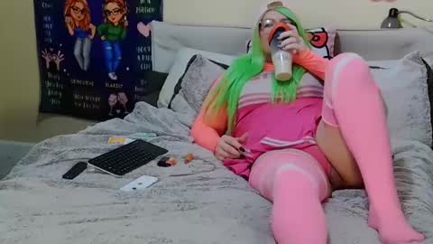 Blakely Morningstar   online show from 02-13-26, 01:45