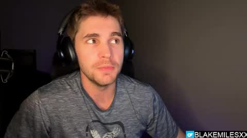 Snapshot of blakemiles2 chatting on 04-30-26, 02:51 Blake Miles online show from 04-30-26, 02:51