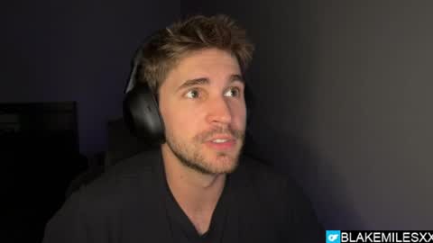 Snapshot of blakemiles2 chatting on 06-06-26, 03:44 Blake Miles online show from 06-06-26, 03:44