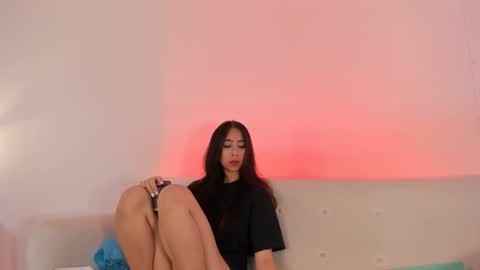 Snapshot of blakenjulie chatting on 11-07-25, 03:06 JULIE online show from 11-07-25, 03:06