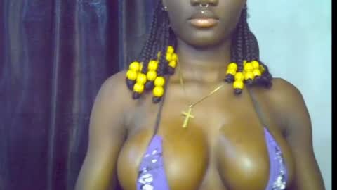 Snapshot of blaq_melanin chatting on 06-24-26, 10:58 nikky00 online show from 06-24-26, 10:58
