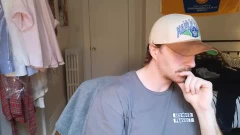 Snapshot of blastoise234 chatting on 04-17-26, 02:09 DickRex21 online show from 04-17-26, 02:09