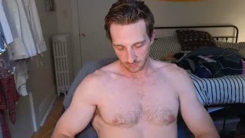 Snapshot of blastoise234 chatting on 07-10-26, 01:25 DickRex21 online show from 07-10-26, 01:25