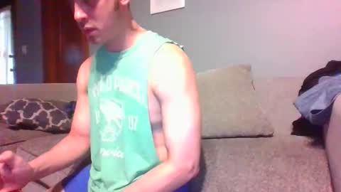 Snapshot of blaw_1321 chatting on 06-08-26, 05:13 blaw_1321 online show from 06-08-26, 05:13