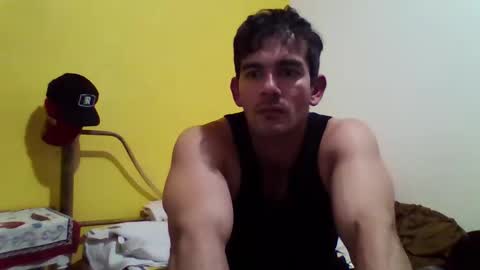 Snapshot of blckhorse19 chatting on 11-09-25, 05:17 blckhorse19 online show from 11-09-25, 05:17