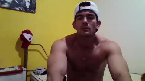 Snapshot of blckhorse19 chatting on 11-13-25, 04:33 blckhorse19 online show from 11-13-25, 04:33